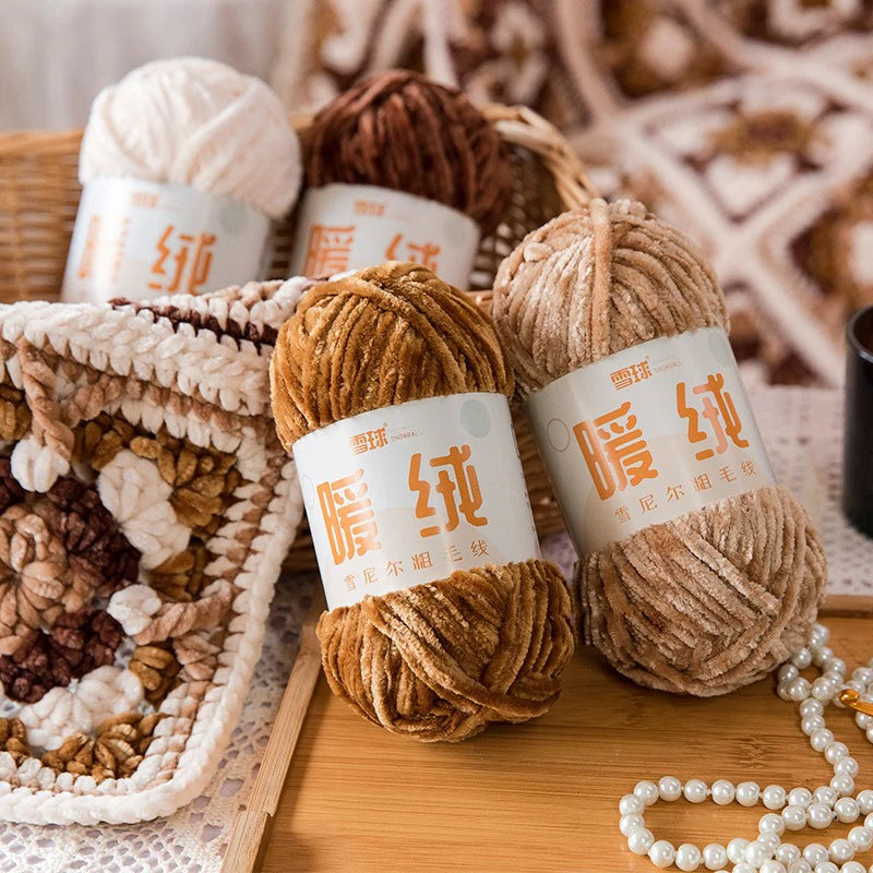 Zhejiang CN Chenille Velvet Yarn 100g 80m Carded Polyester