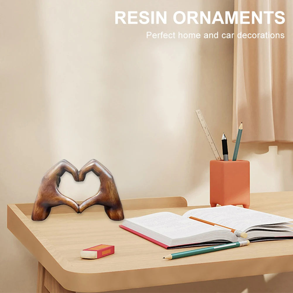 Modern Heart Hands Love Statue Wood Grain Effect Decoration