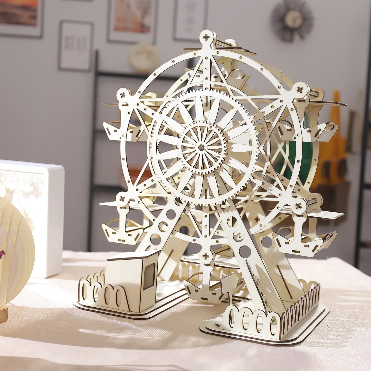 Basswood Sheets For Crafts, 10 Pack, 30x30cm, 3mm Thick