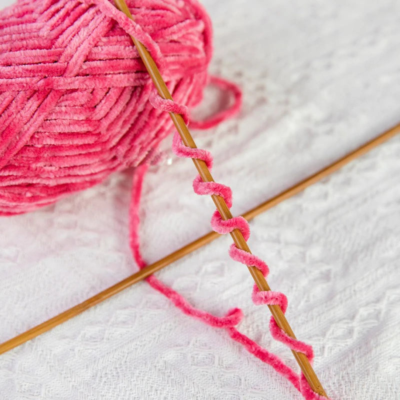 Zhejiang CN Chenille Velvet Yarn 100g 80m Carded Polyester